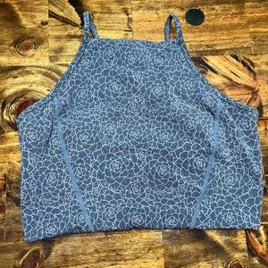 BuffBunny Ivy Crop, Large. Gently used. Padding removed.